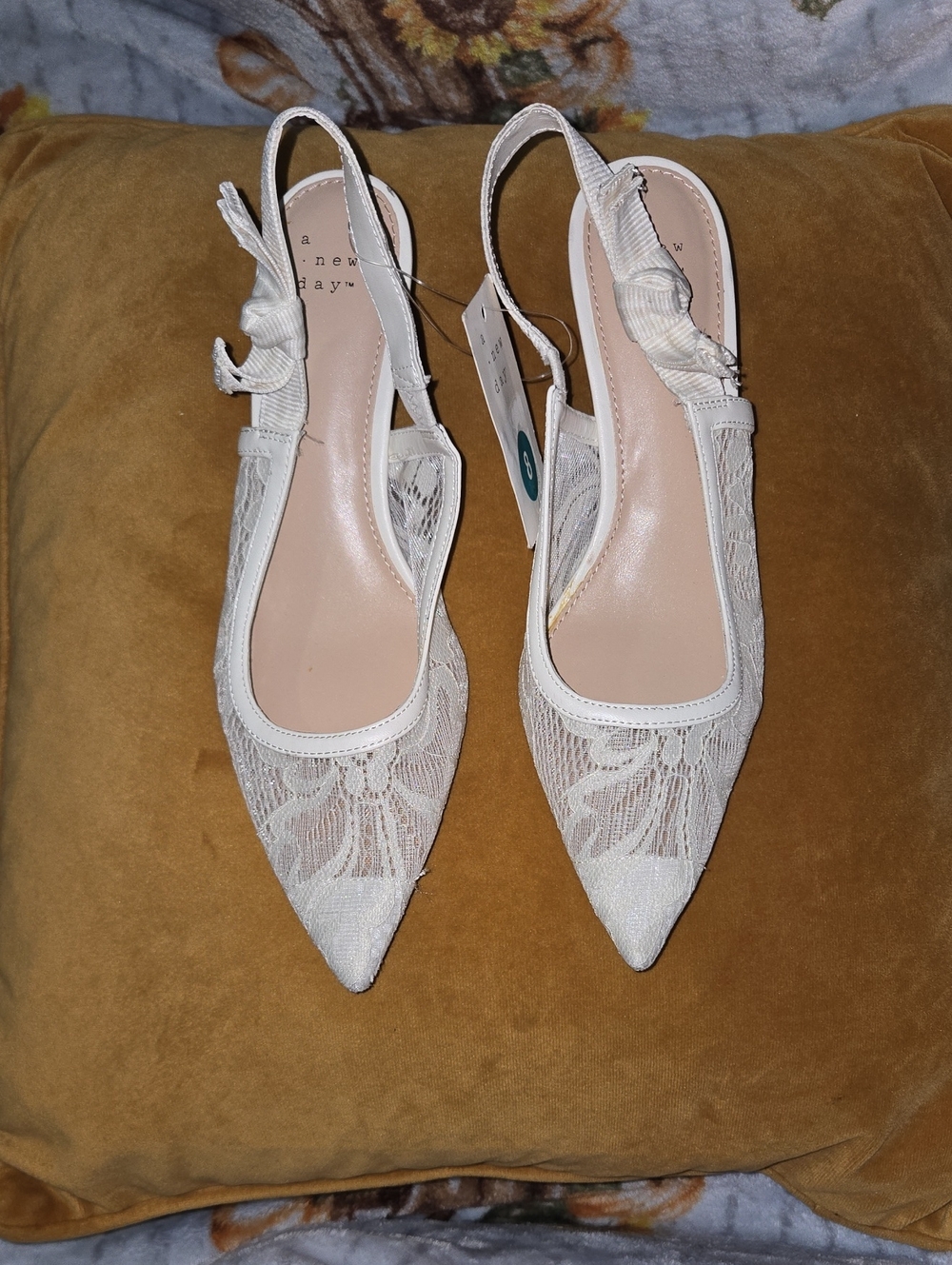 a new day Lace Pointed Slingback Flats - White